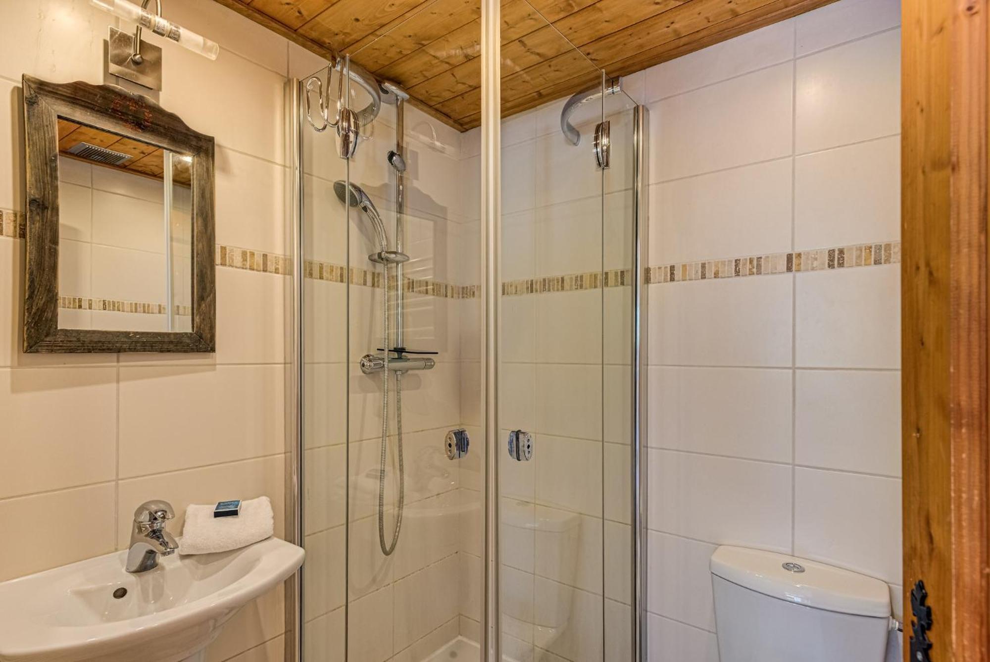 Apartment Chamouny - Alpes Travel - Chamonix - Sleeps 8 Exteriör bild